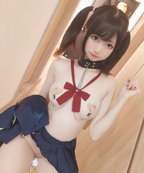 五十度灰三部曲_日韩在线播放专区