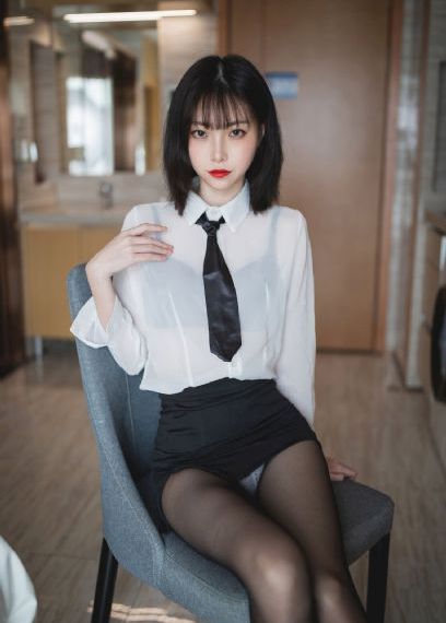 肉大捧一进一出视频免费播放_1080P超清在线观看