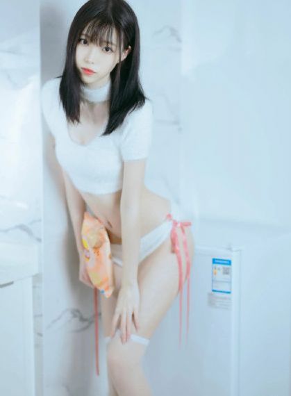 亚洲成年人免费_手机免费观看