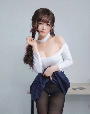 她在丈夫面被耍了中文2_1080P迅雷电影在线